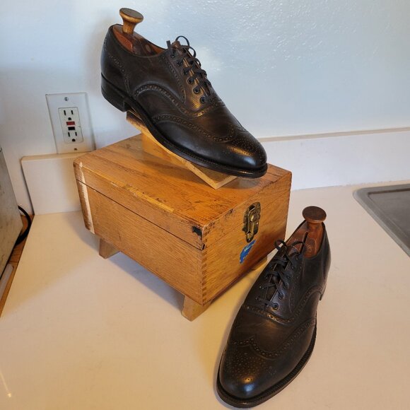 Nunn Bush 9.5 Black Classic Borgue Wingtips dress shoes main image 6
